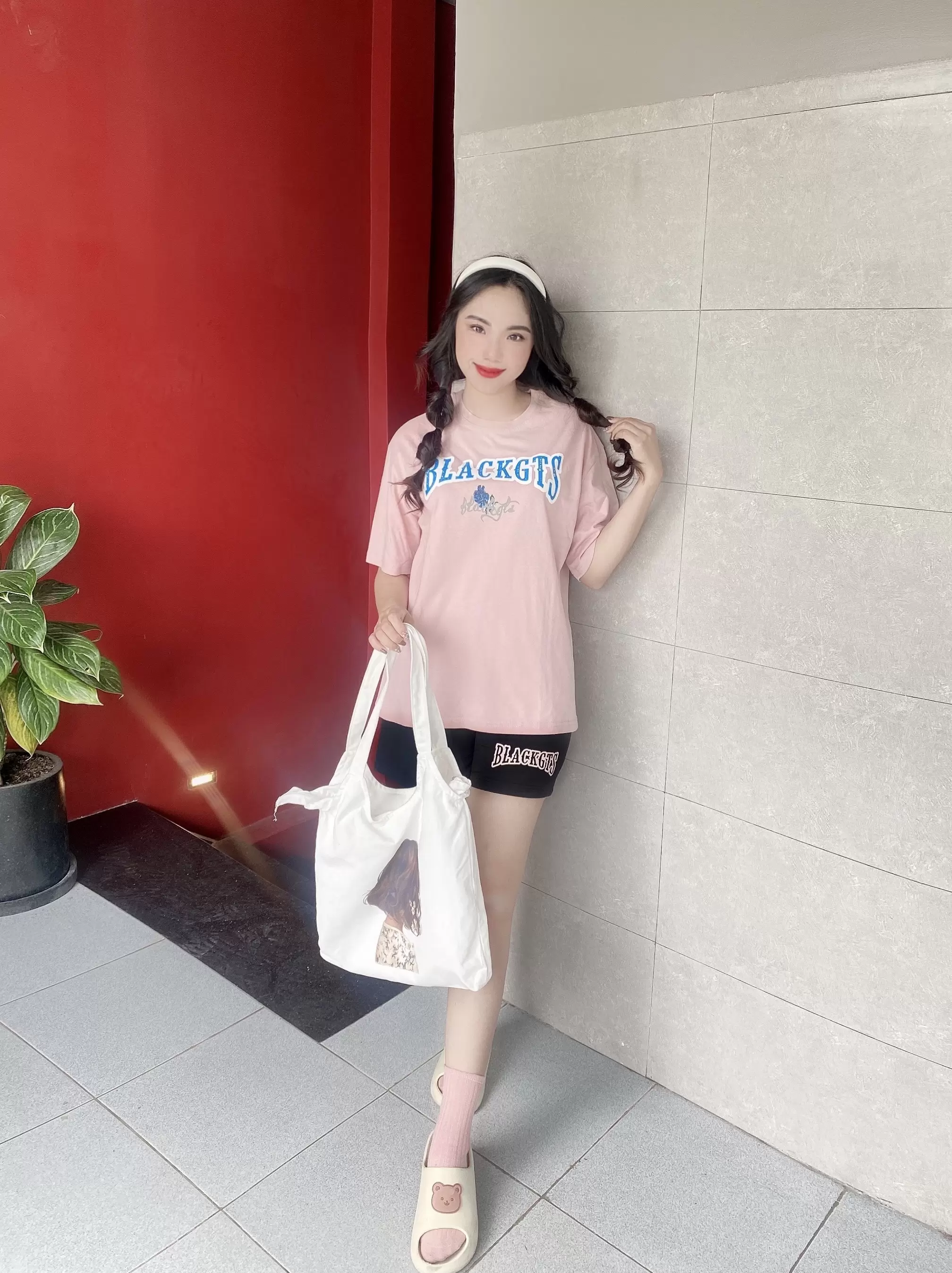 SET ĐÙI HOA CHỮ